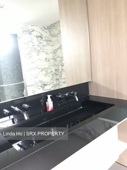 Fifteen Robin (D10), Condominium #192644752